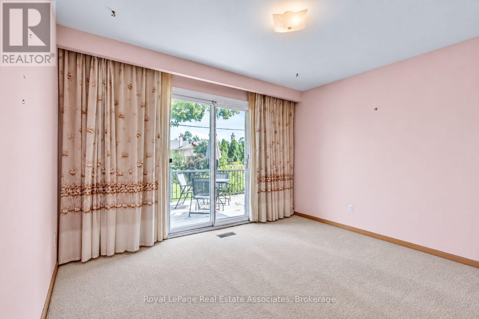 59 Stapleton Drive, Toronto, Ontario  M9R 2Z8 - Photo 19 - W13765340