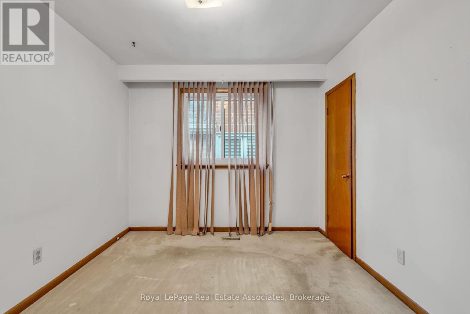 59 Stapleton Drive, Toronto, Ontario  M9R 2Z8 - Photo 24 - W13765340