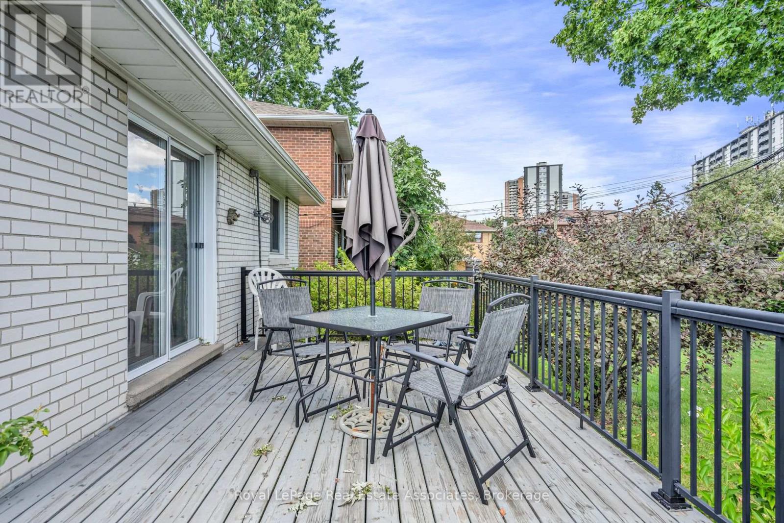 59 Stapleton Drive, Toronto, Ontario  M9R 2Z8 - Photo 32 - W13765340