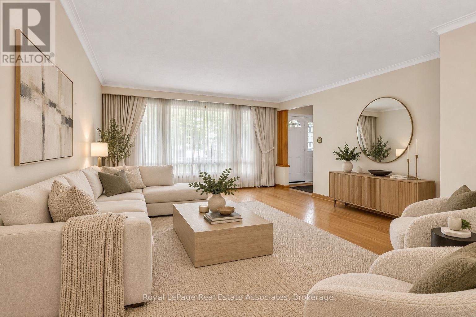 59 Stapleton Drive, Toronto, Ontario  M9R 2Z8 - Photo 9 - W13765340