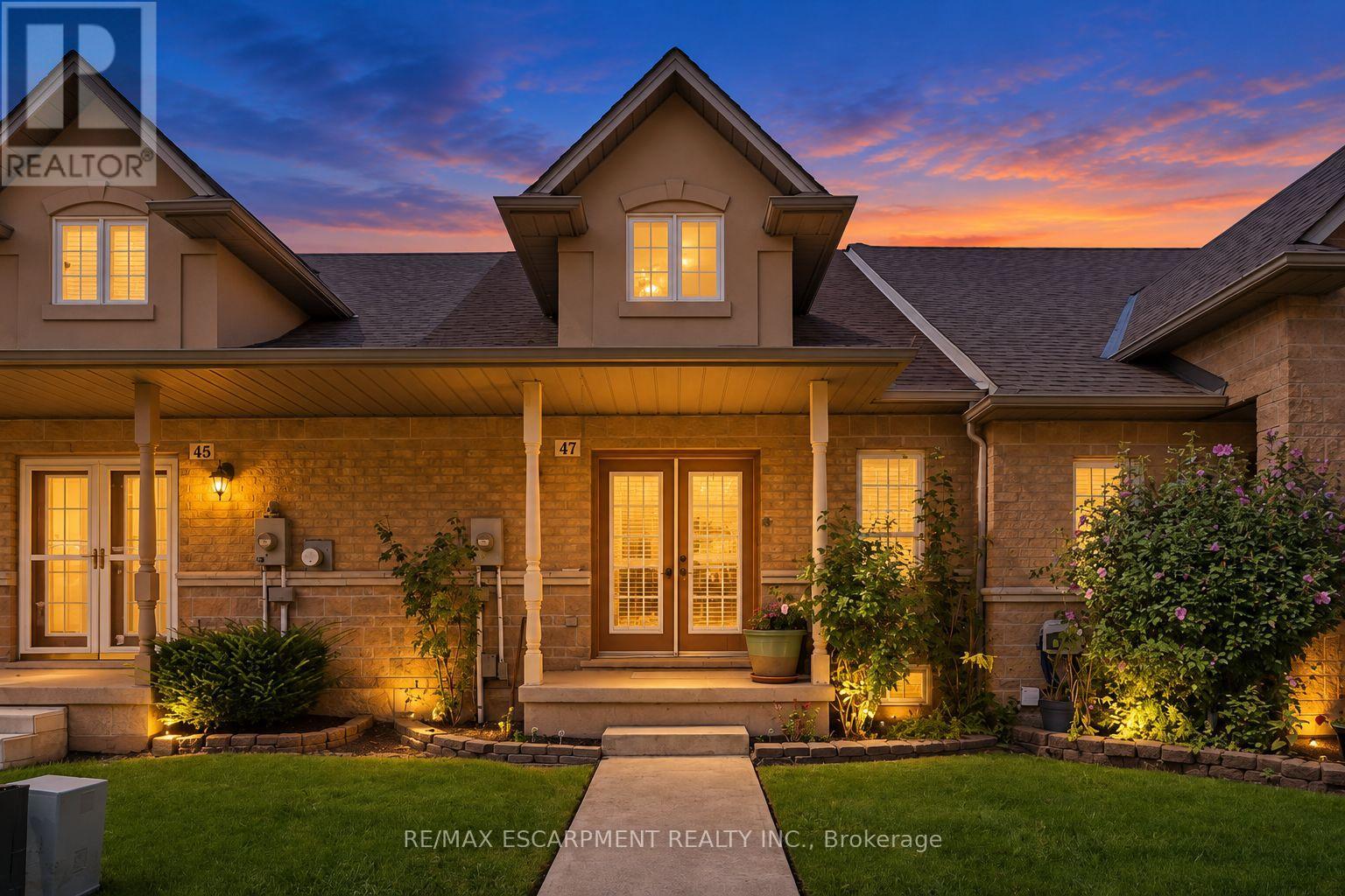 47 DYNASTY AVENUE, Hamilton, Ontario