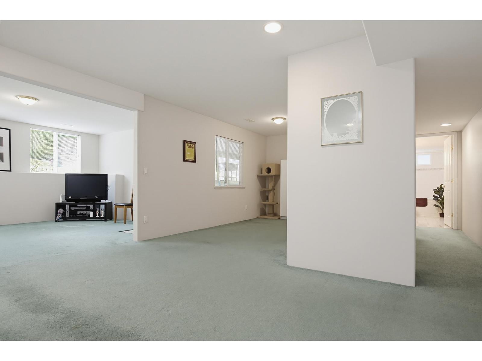 33134 Cherry Avenue, Mission, British Columbia  V2V 2V2 - Photo 31 - R3163231