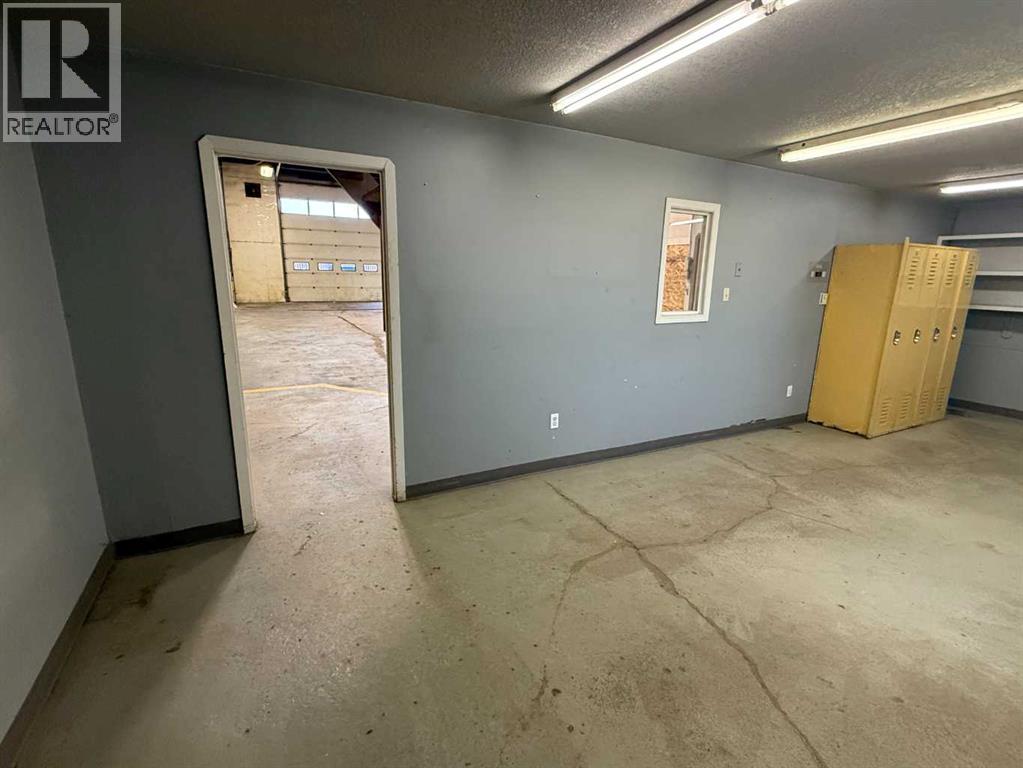 C, 4008 Landry Avenue, Rural Red Deer County, Alberta  T4S 2B3 - Photo 10 - A2343914