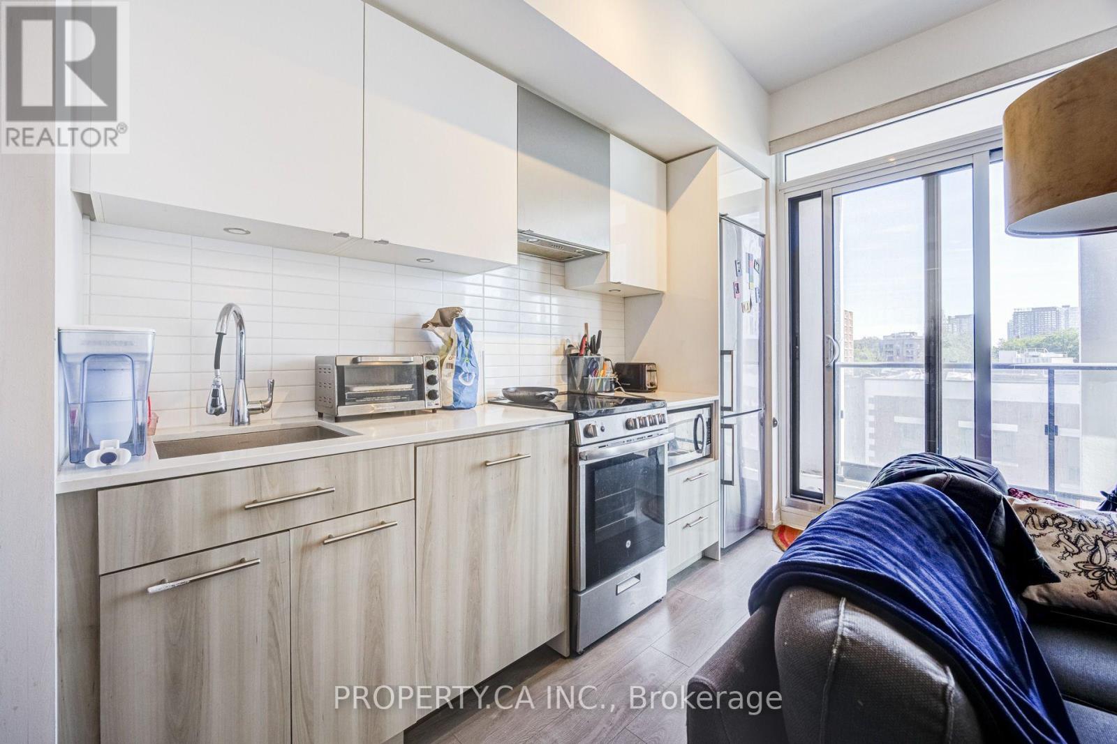 403 - 251 Jarvis Street, Toronto, Ontario M5B 0C3 - Photo 4 - C13765122