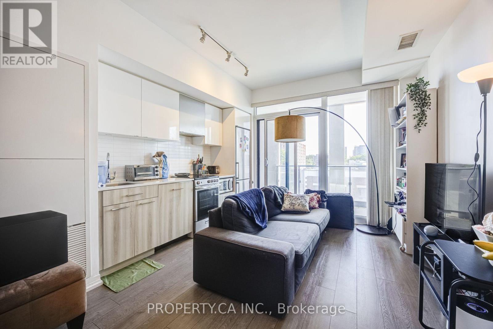 403 - 251 Jarvis Street, Toronto, Ontario M5B 0C3 - Photo 2 - C13765122