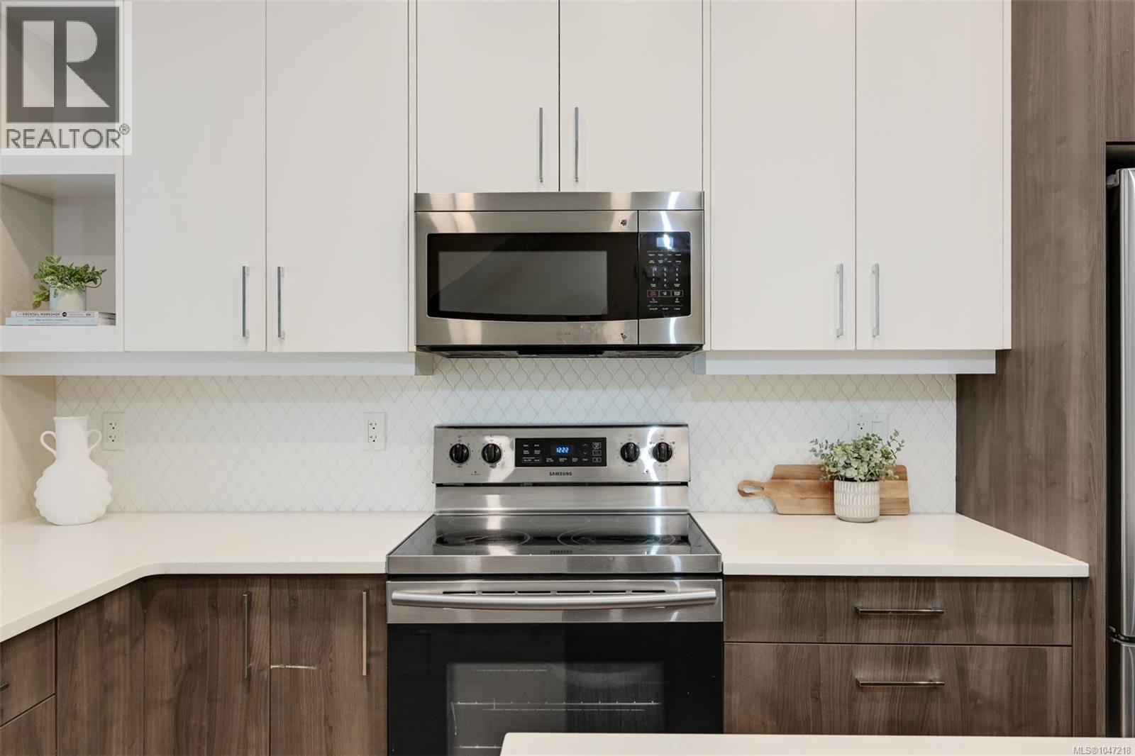 6 618 Lampson St, Esquimalt, British Columbia  V9A 6A1 - Photo 12 - 1047218