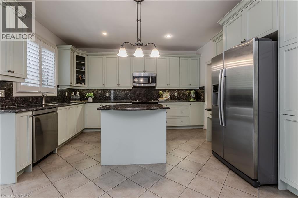 2194 Berwick Drive, Burlington, Ontario  L7M 5C3 - Photo 9 - 40861201