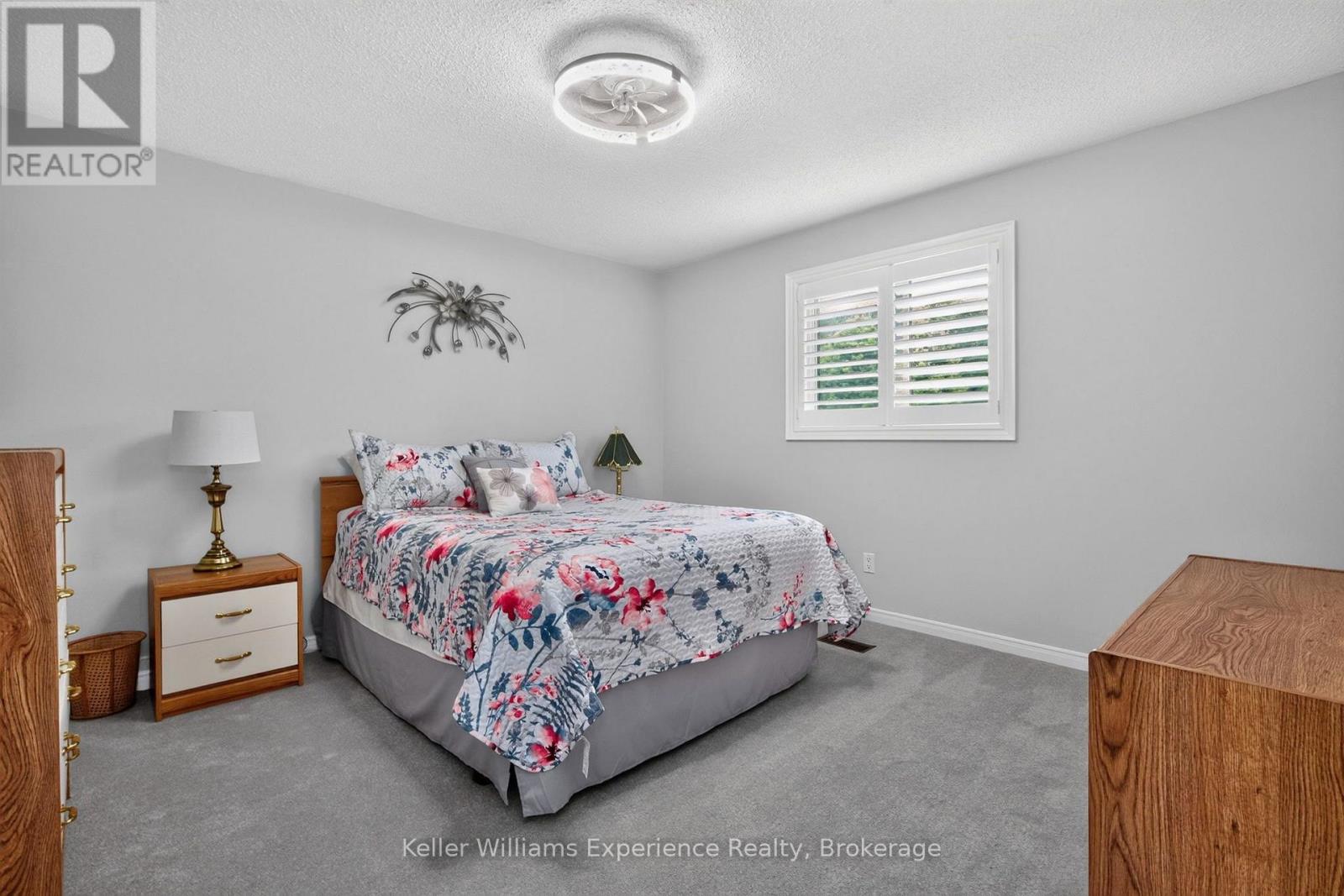 27 Rosewood Avenue, Springwater, Ontario  L0L 1X0 - Photo 26 - S13121912