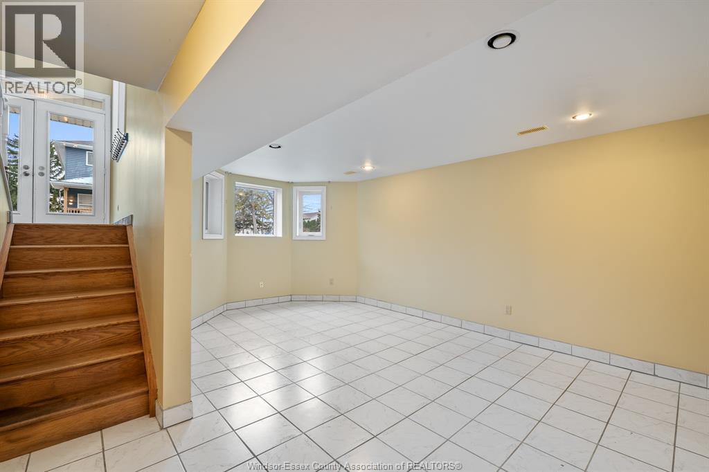 5530 St. Clair Unit# A, Lakeshore, Ontario  N0R 1N0 - Photo 29 - 26022161