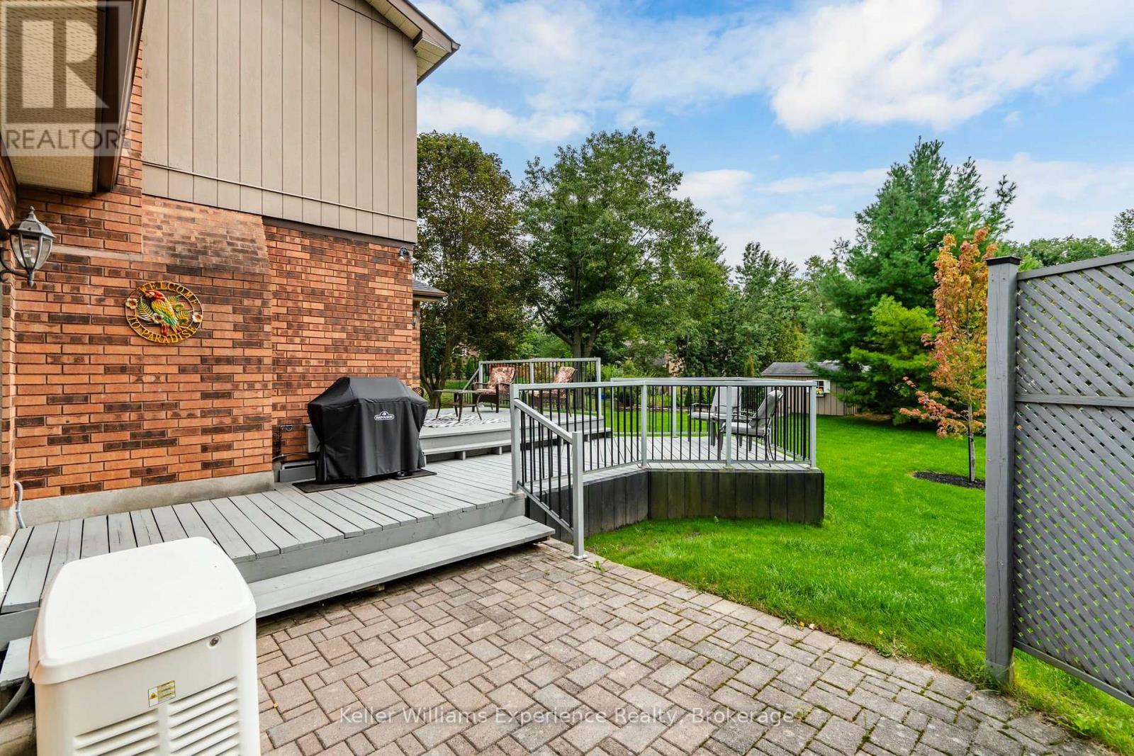 27 Rosewood Avenue, Springwater, Ontario  L0L 1X0 - Photo 43 - S13121912
