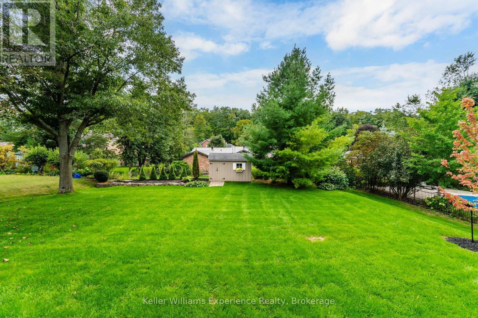 27 Rosewood Avenue, Springwater, Ontario  L0L 1X0 - Photo 42 - S13121912