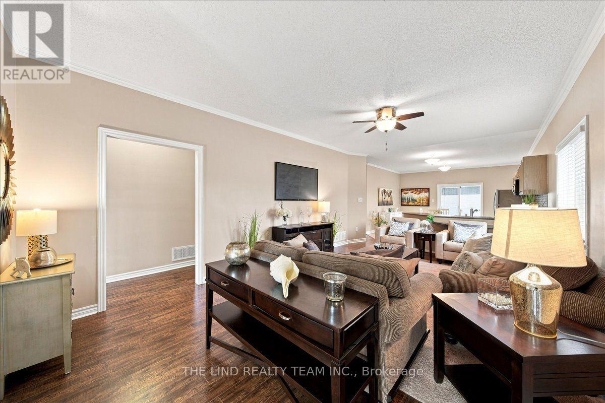 61 Mcintyre Drive, Barrie, Ontario  L4N 5C5 - Photo 13 - S13551422