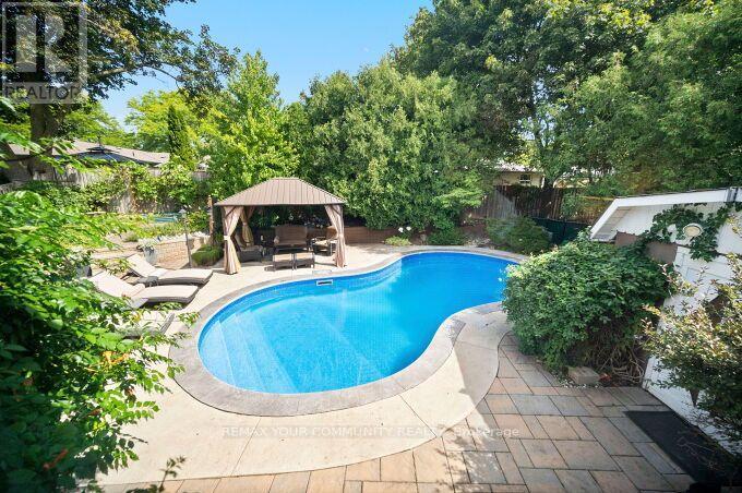 3202 Centennial Drive E, Burlington, Ontario  L7M 1C2 - Photo 36 - W13765008