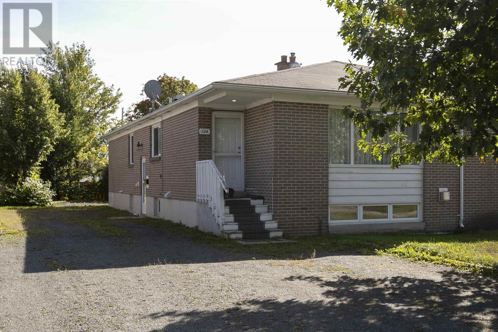 124 Princess CRES, Sault Ste. Marie, Ontario