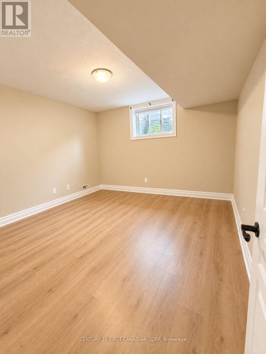 1025 Gleneagle Trail, London North, Ontario  N6G 0K9 - Photo 17 - X13765464
