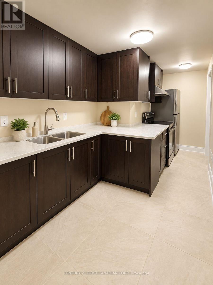 1025 Gleneagle Trail, London North, Ontario  N6G 0K9 - Photo 4 - X13765464