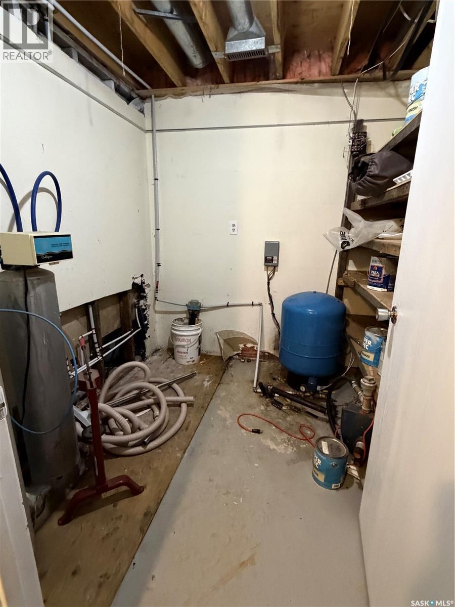 1405 4th Avenue Nw, Prince Albert, Saskatchewan  S6V 5R3 - Photo 21 - SK047962