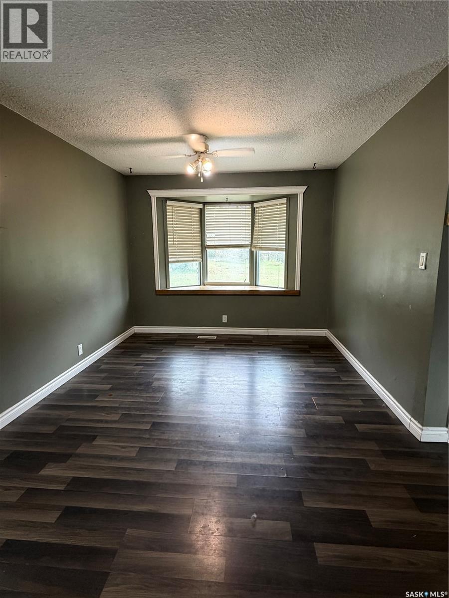 1405 4th Avenue Nw, Prince Albert, Saskatchewan  S6V 5R3 - Photo 3 - SK047962