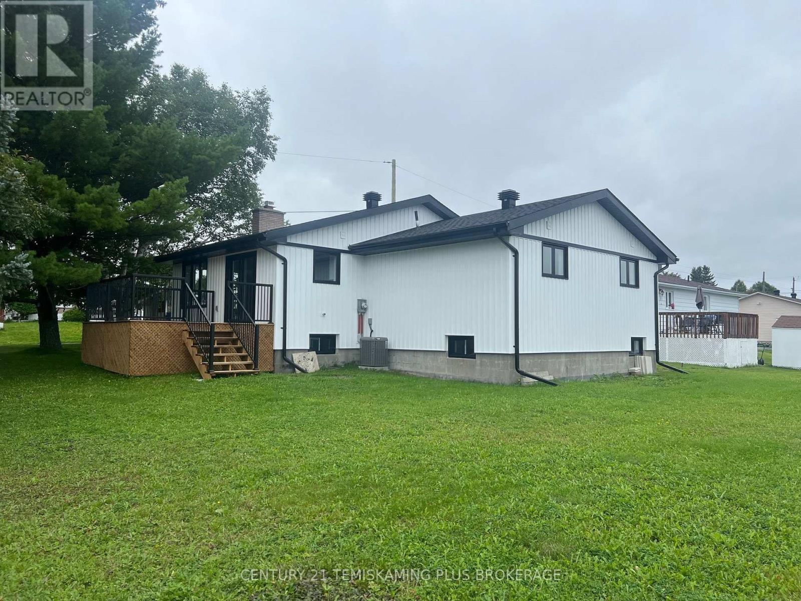 377 Joyal Drive, Temiskaming Shores, Ontario  P0J 1K0 - Photo 19 - T13765602