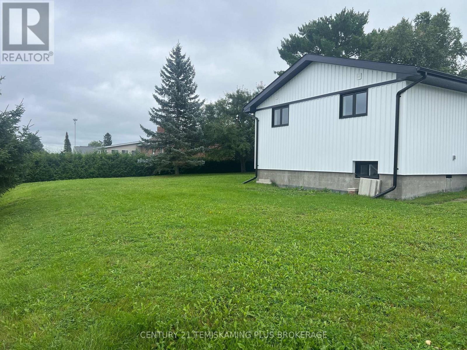 377 Joyal Drive, Temiskaming Shores, Ontario  P0J 1K0 - Photo 23 - T13765602