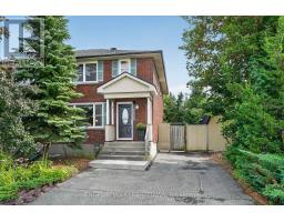 1520 LAPERRIERE AVENUE, Ottawa, Ontario