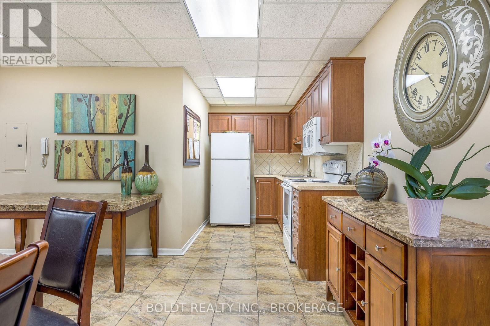 812 - 81 Scott Street, St. Catharines, Ontario  L2N 7L5 - Photo 36 - X13765638