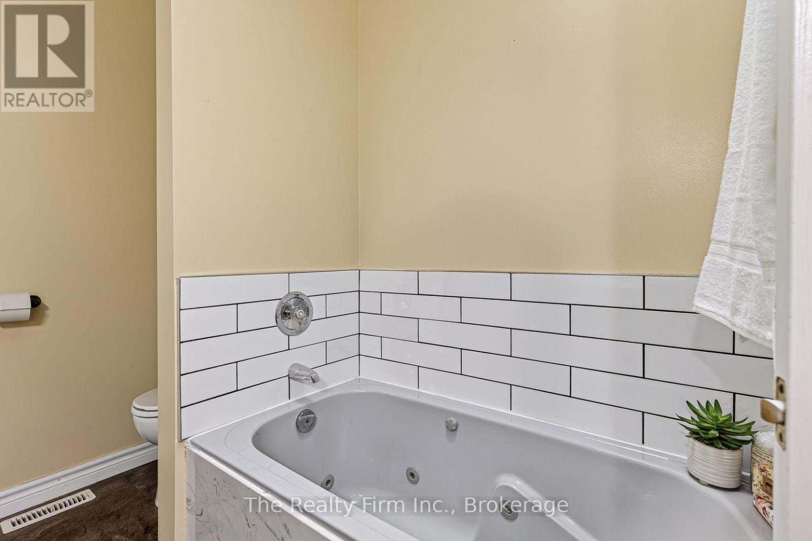 55 Mason Drive, Ingersoll, Ontario  N5C 4A4 - Photo 32 - X13765640