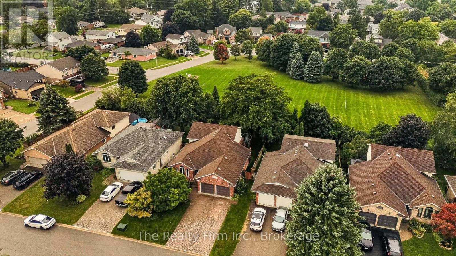 55 Mason Drive, Ingersoll, Ontario  N5C 4A4 - Photo 5 - X13765640