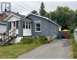 962 MAIN STREET W, North Bay, Ontario