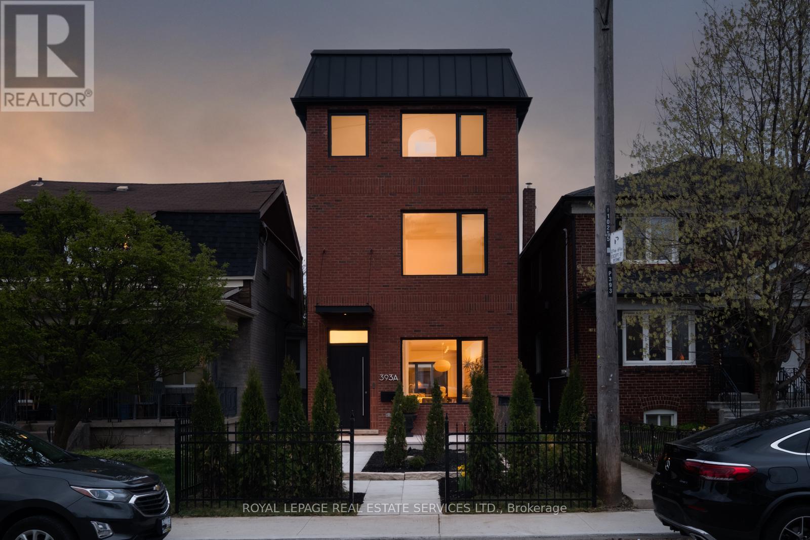 393A ARLINGTON AVENUE, Toronto, Ontario