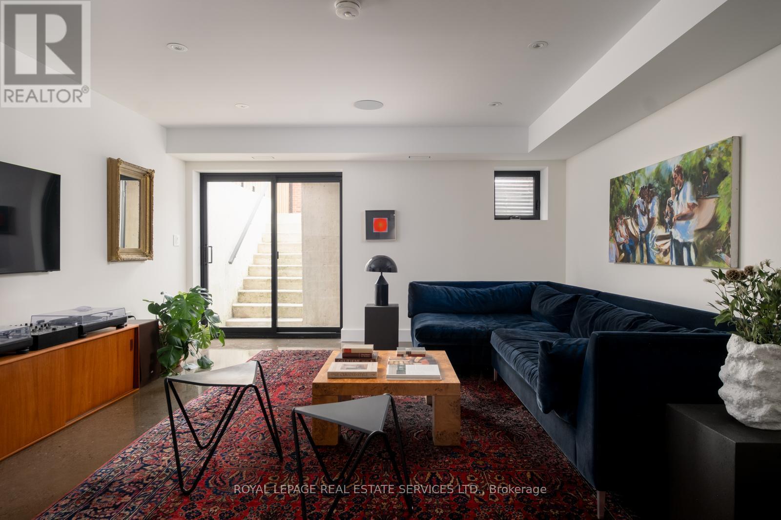 393a Arlington Avenue, Toronto, Ontario  M6C 3A1 - Photo 46 - C13765424