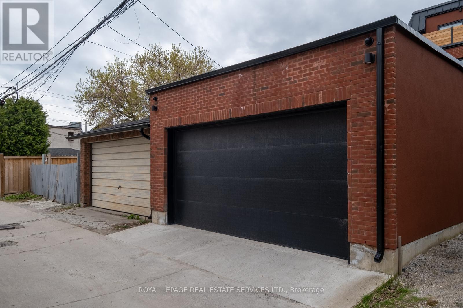 393a Arlington Avenue, Toronto, Ontario  M6C 3A1 - Photo 50 - C13765424