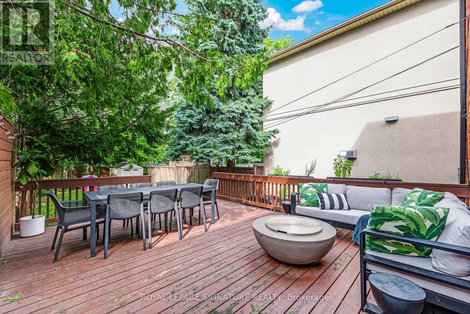 124 Donlea Drive, Toronto, Ontario  M4G 2M5 - Photo 35 - C13765594