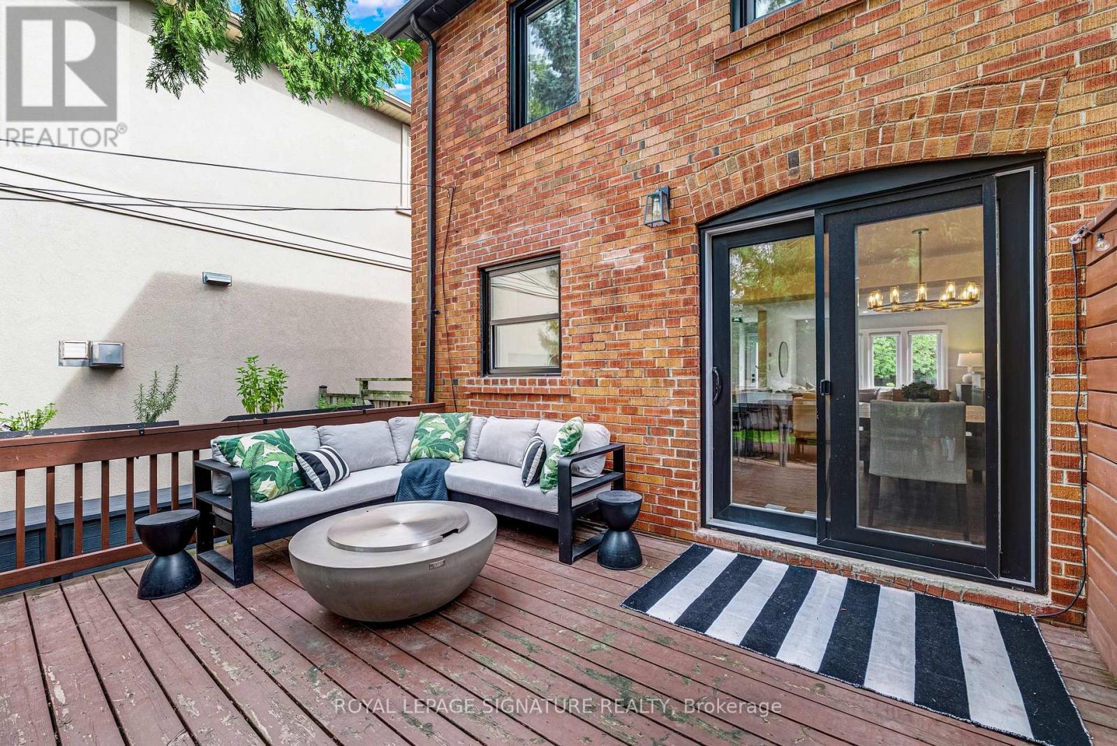 124 Donlea Drive, Toronto, Ontario  M4G 2M5 - Photo 36 - C13765594