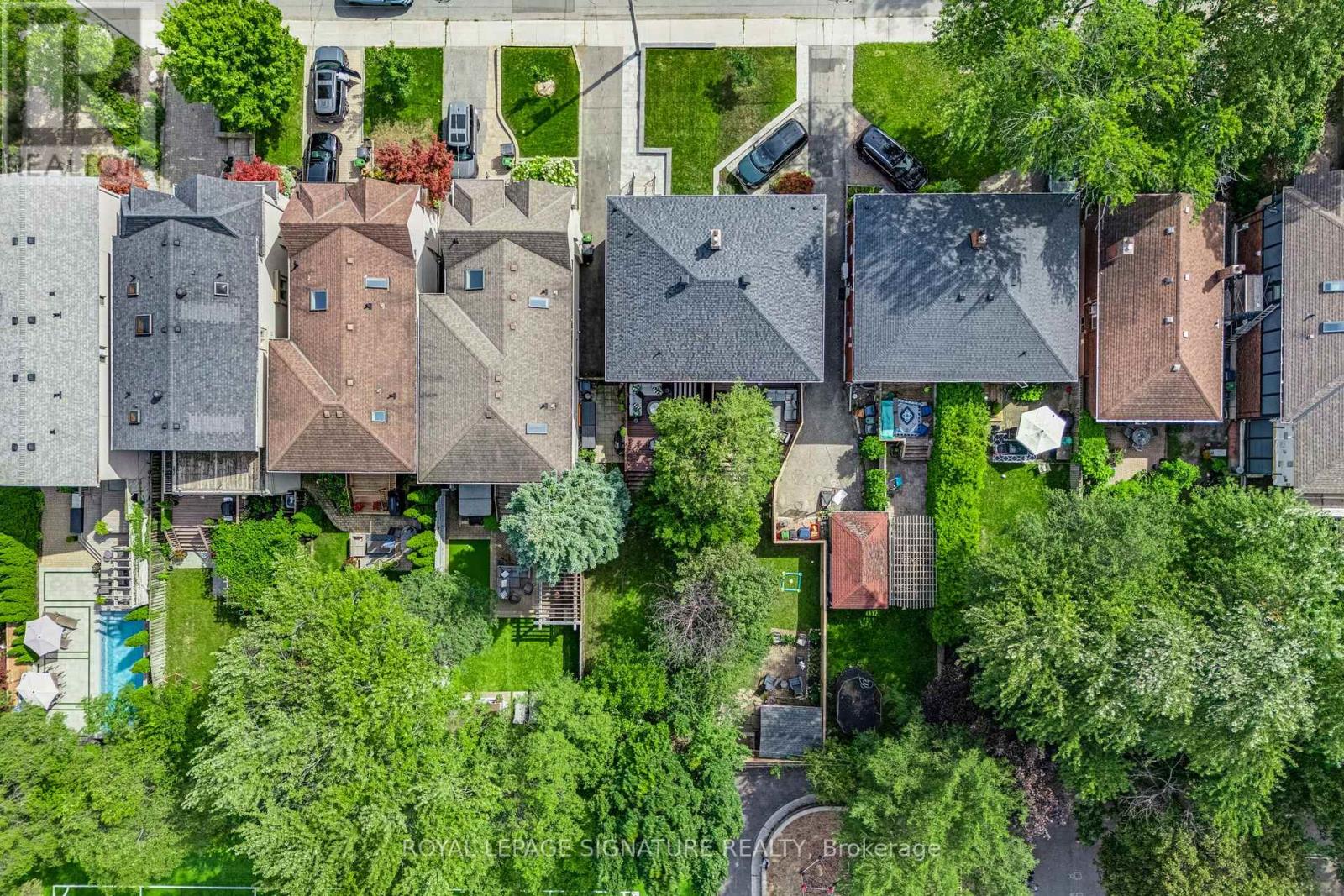 124 Donlea Drive, Toronto, Ontario  M4G 2M5 - Photo 43 - C13765594