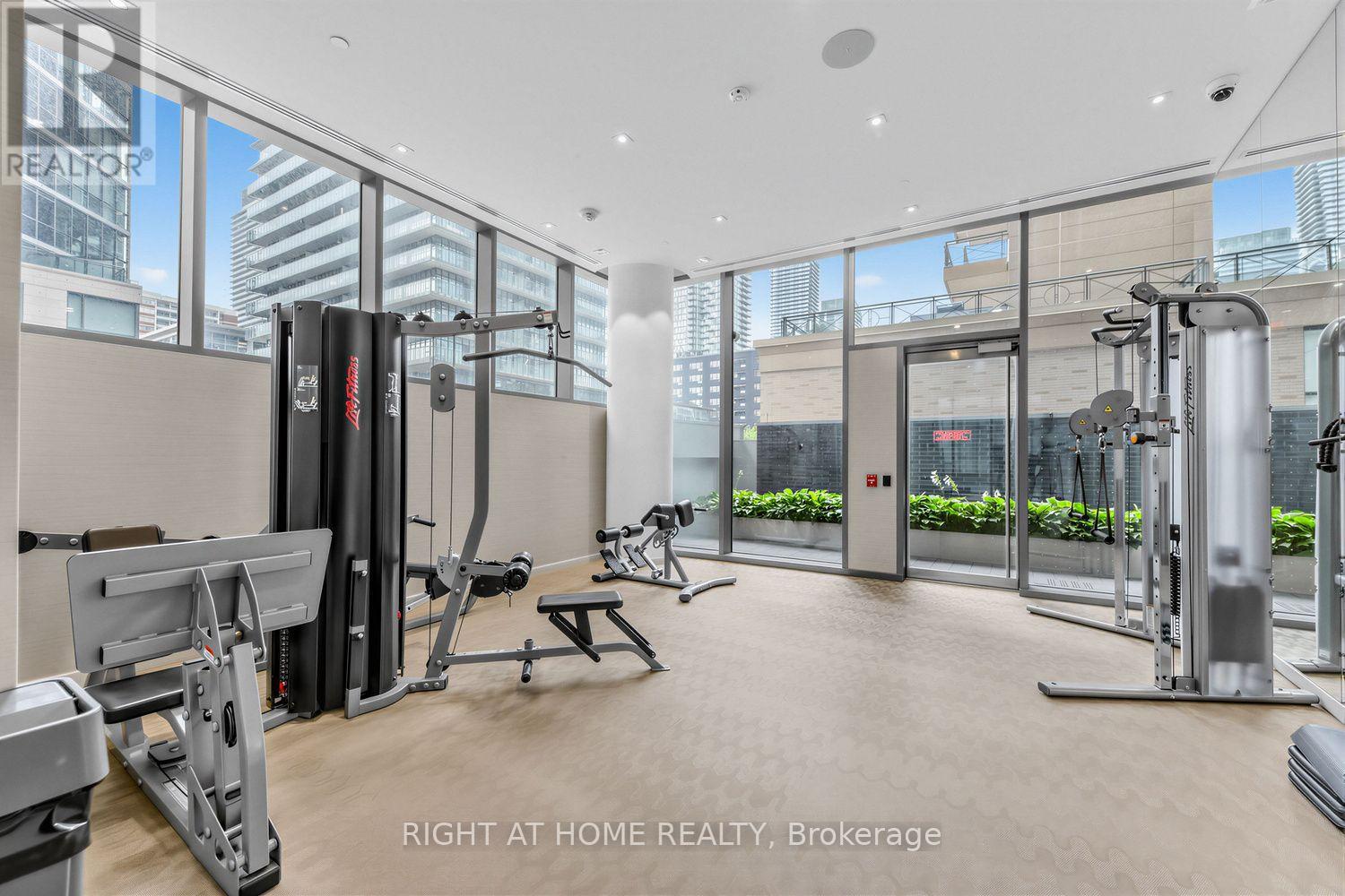 3408 - 42 Charles Street E, Toronto, Ontario  M4Y 0B7 - Photo 10 - C13765616