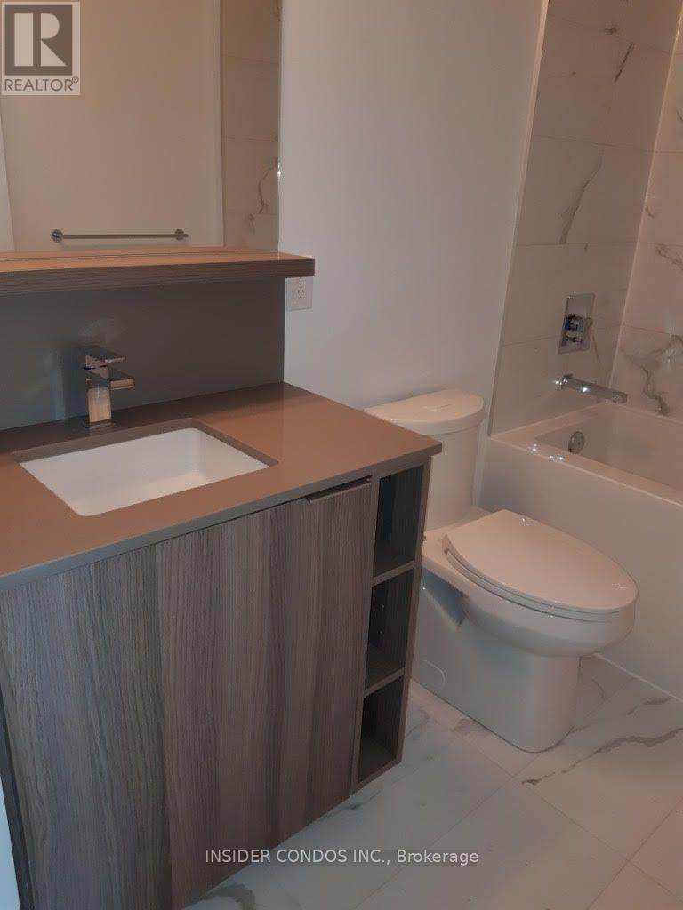 4008 - 85 Wood Street, Toronto, Ontario M4Y 0E8 - Photo 2 - C13765650
