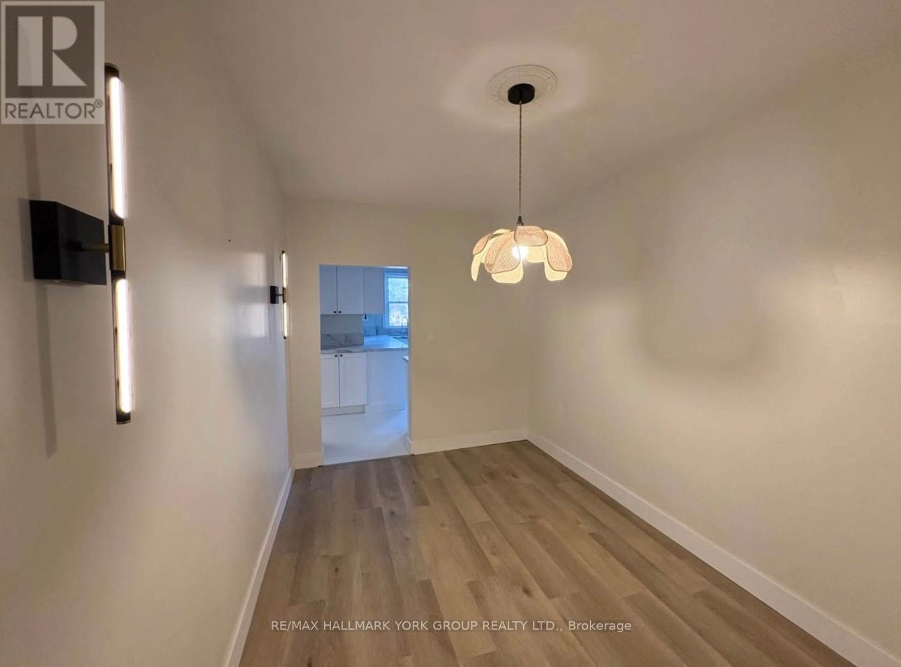 137 Rosehill Boulevard, Oshawa, Ontario L1J 5G8 - Photo 7 - E13765462