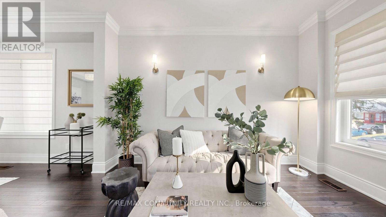 118 Harewood Avenue, Toronto, Ontario  M1M 2R5 - Photo 5 - E13765502