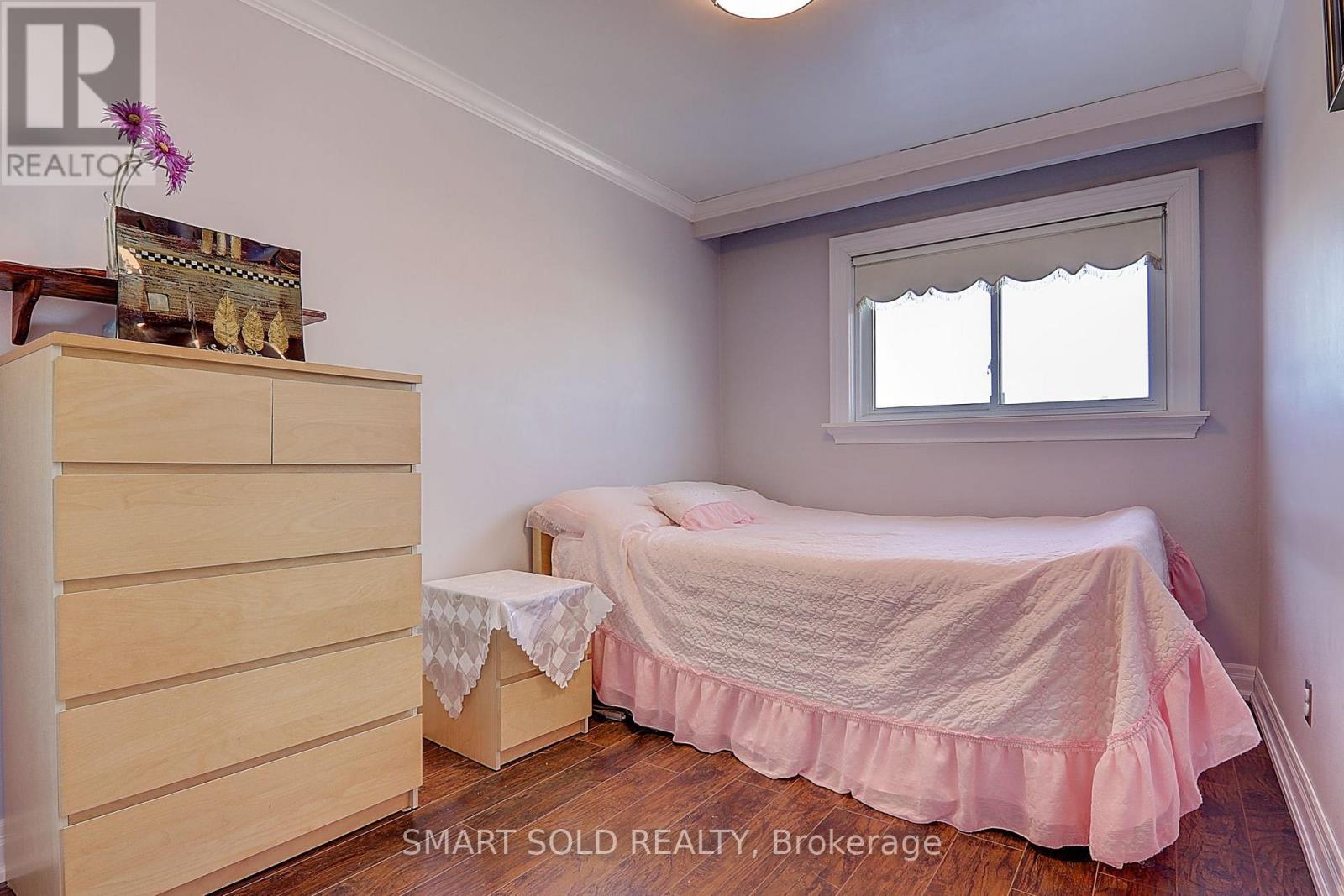 12 Glendinning Avenue, Toronto, Ontario  M1W 3G2 - Photo 14 - E13765512