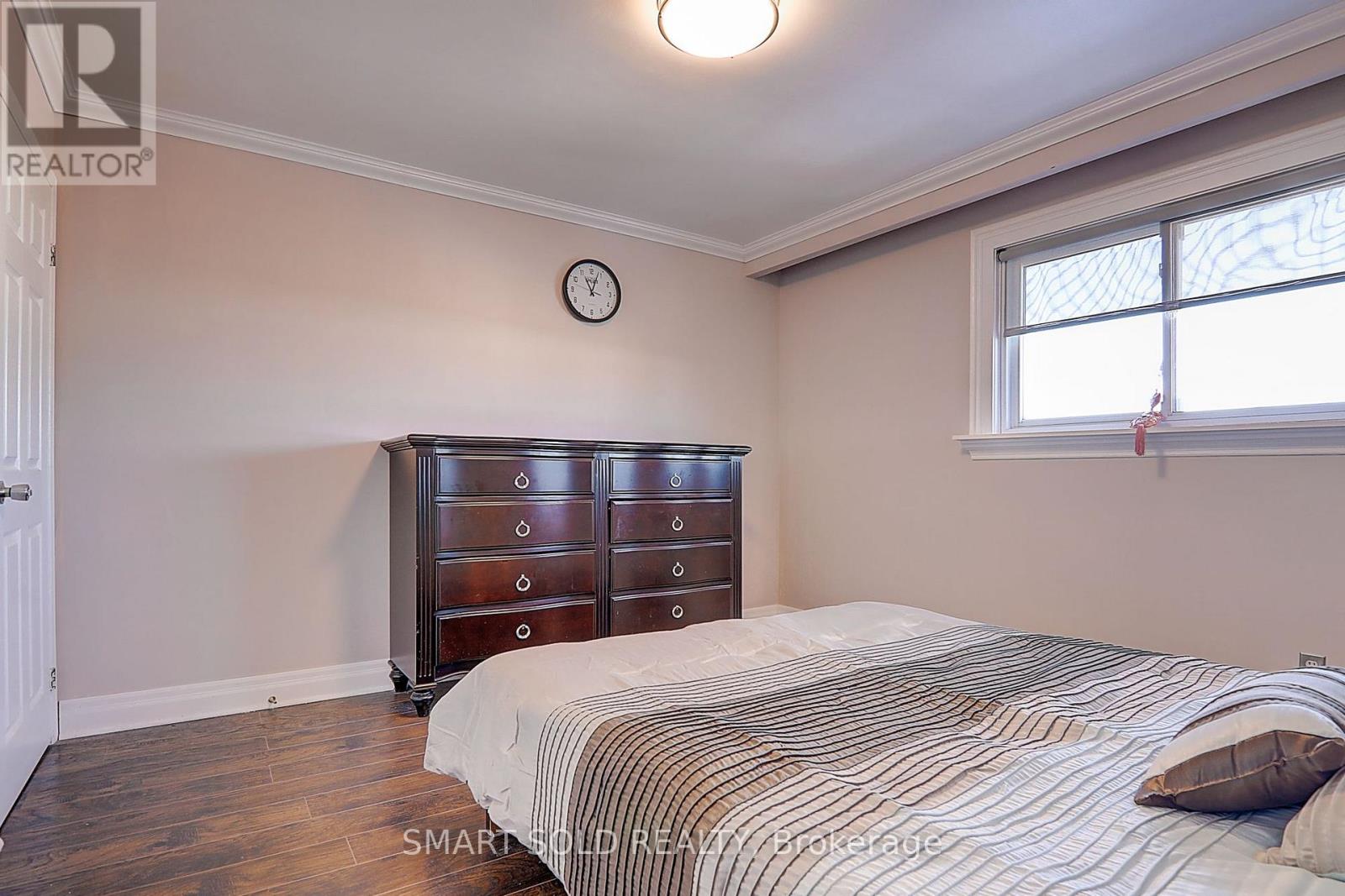 12 Glendinning Avenue, Toronto, Ontario  M1W 3G2 - Photo 16 - E13765512