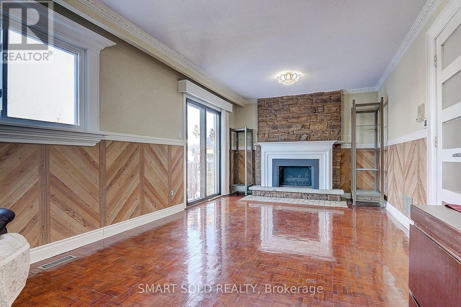 12 Glendinning Avenue, Toronto, Ontario  M1W 3G2 - Photo 22 - E13765512
