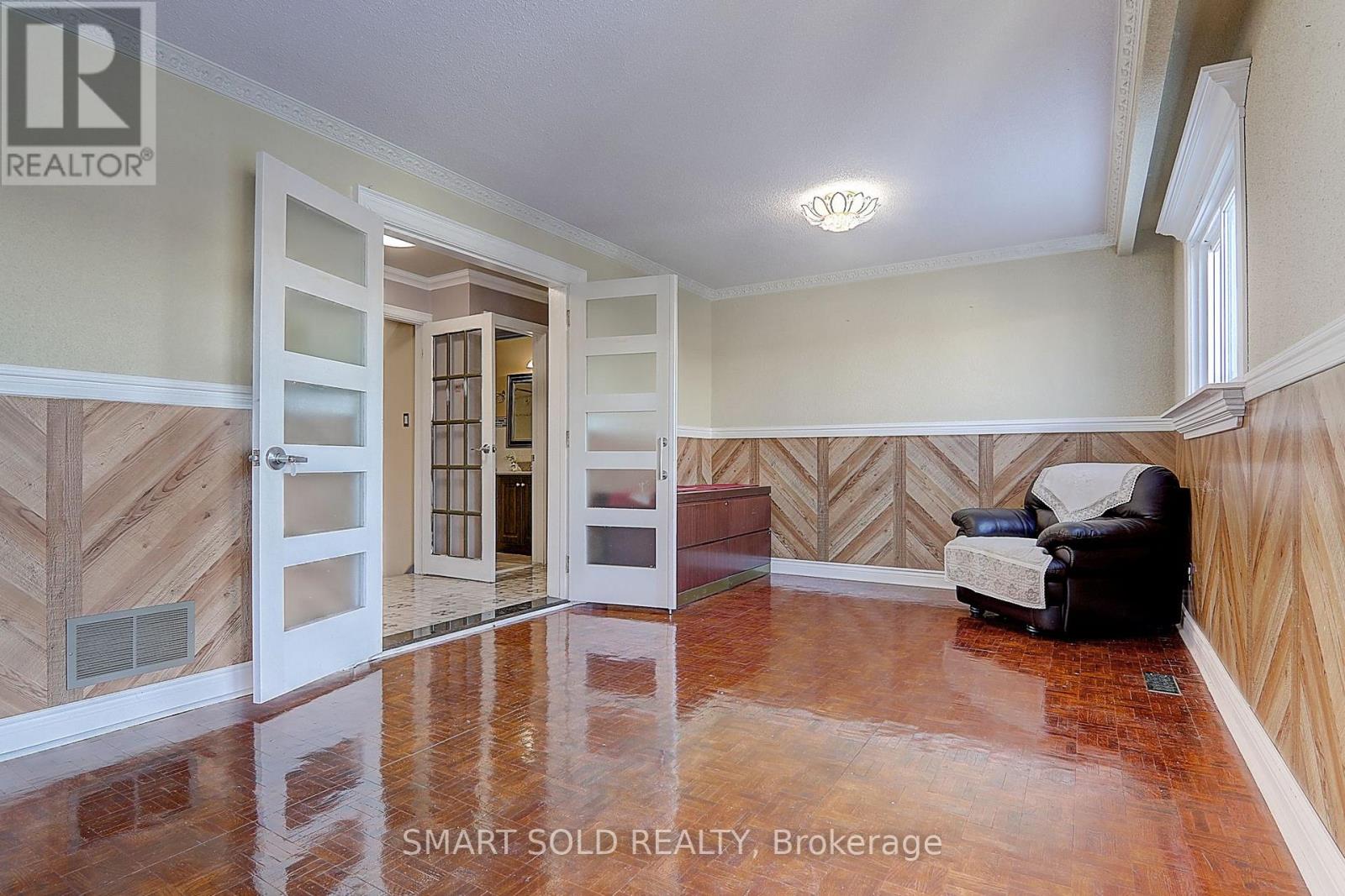 12 Glendinning Avenue, Toronto, Ontario  M1W 3G2 - Photo 23 - E13765512