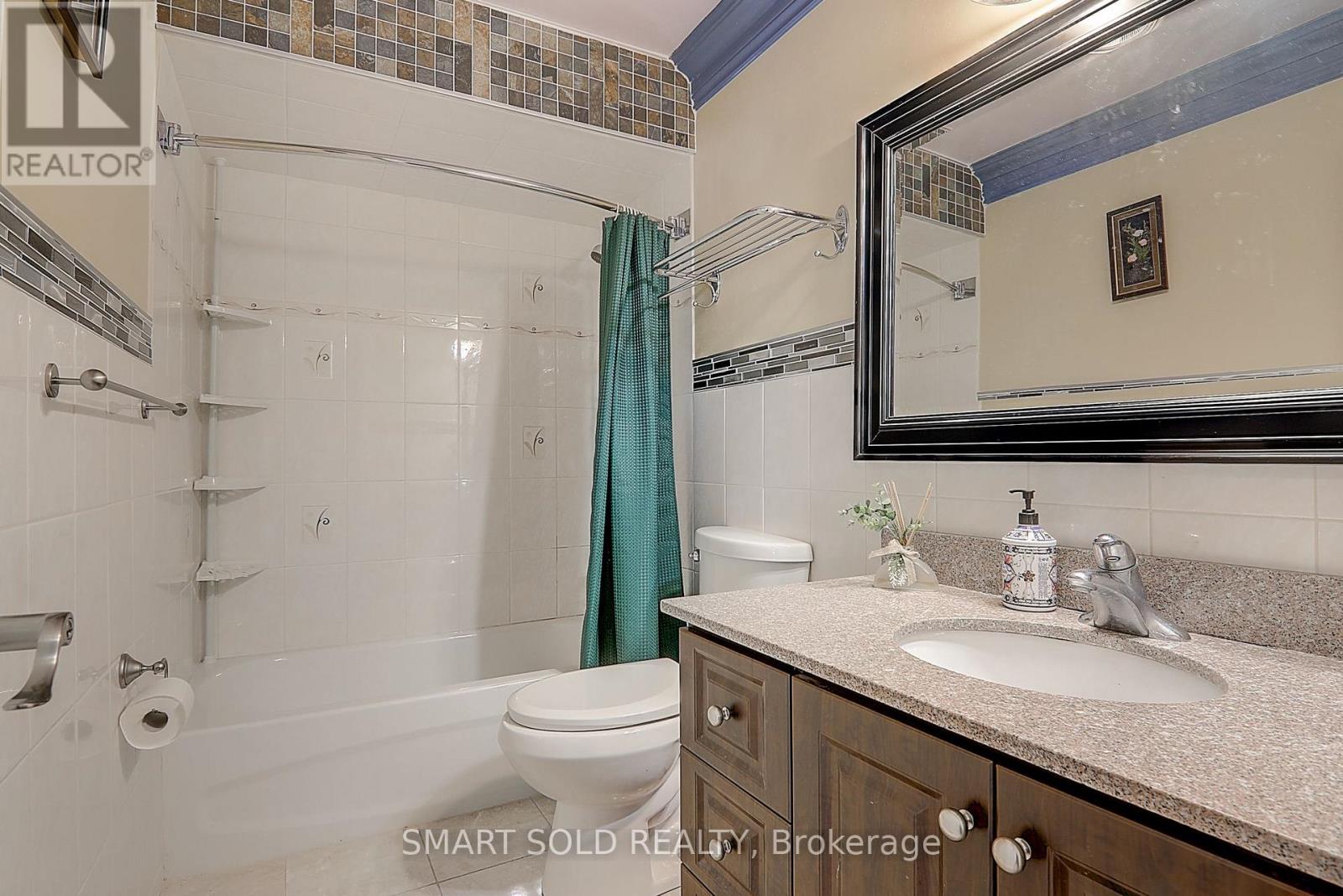 12 Glendinning Avenue, Toronto, Ontario  M1W 3G2 - Photo 26 - E13765512