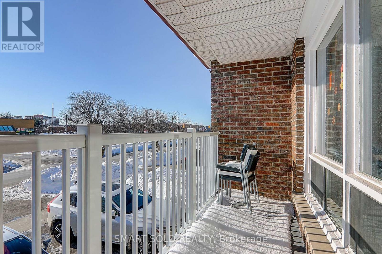 12 Glendinning Avenue, Toronto, Ontario  M1W 3G2 - Photo 8 - E13765512