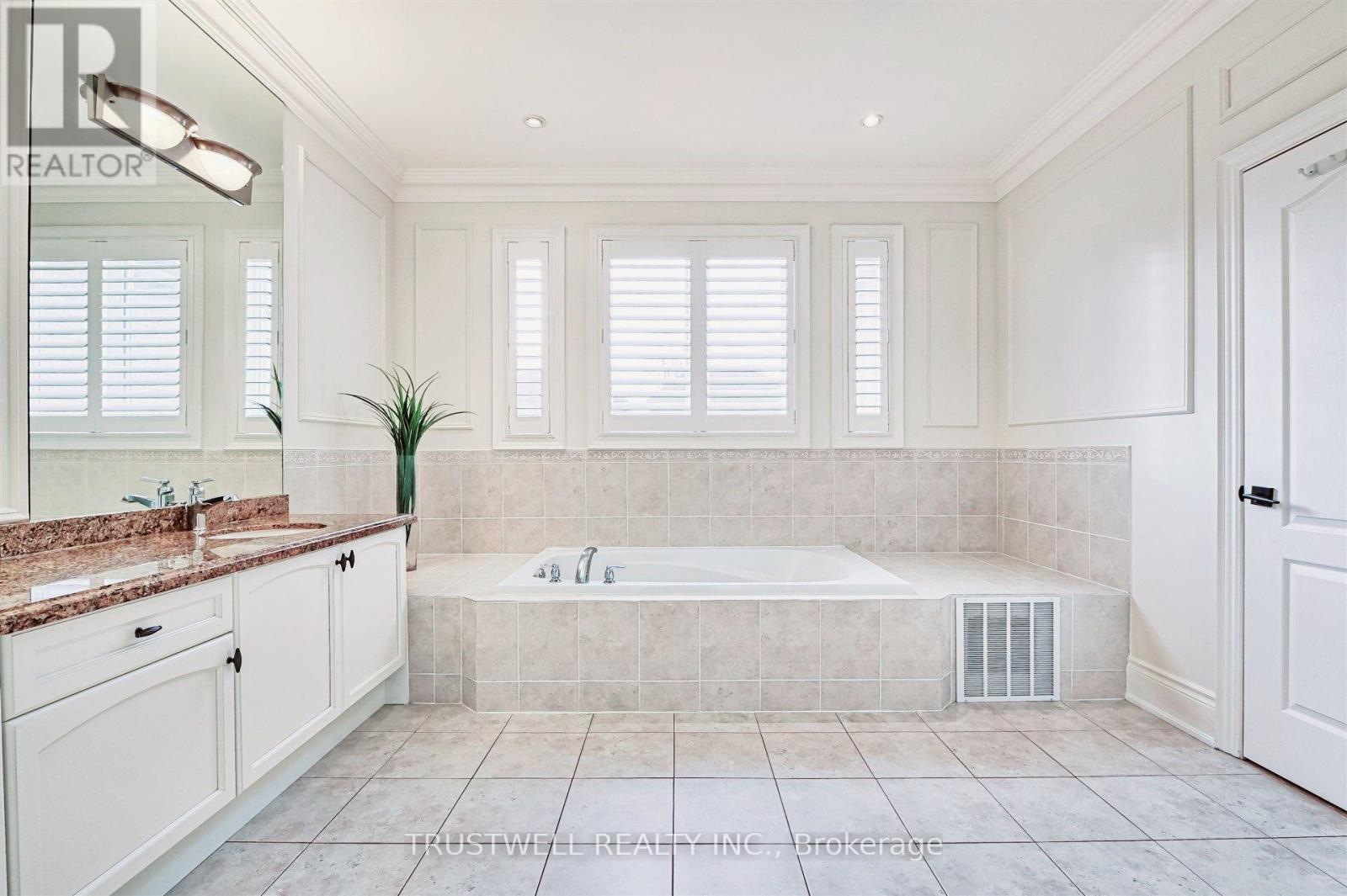 Unknown Address, ,    - Photo 25 - E13765516