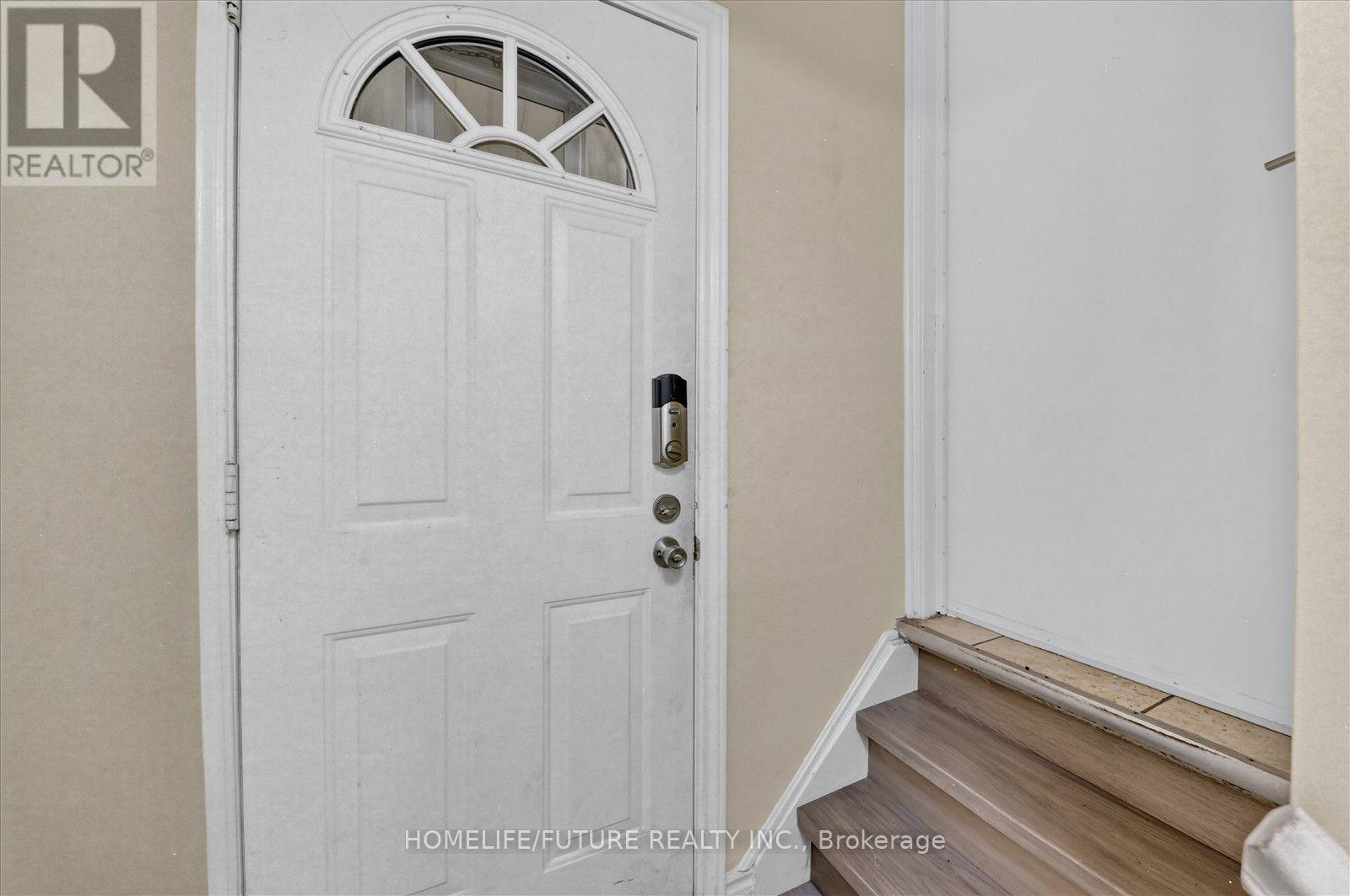 BSMT - 46 STAMFORD SQUARE N, Toronto, Ontario