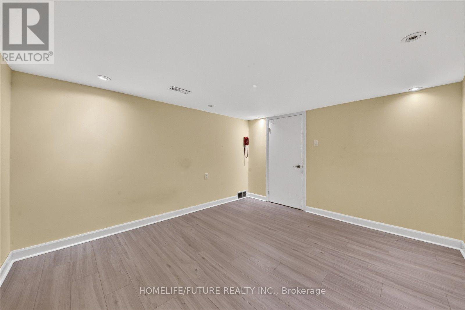 Bsmt - 46 Stamford Square N, Toronto, Ontario  M1L 1X6 - Photo 5 - E13765538