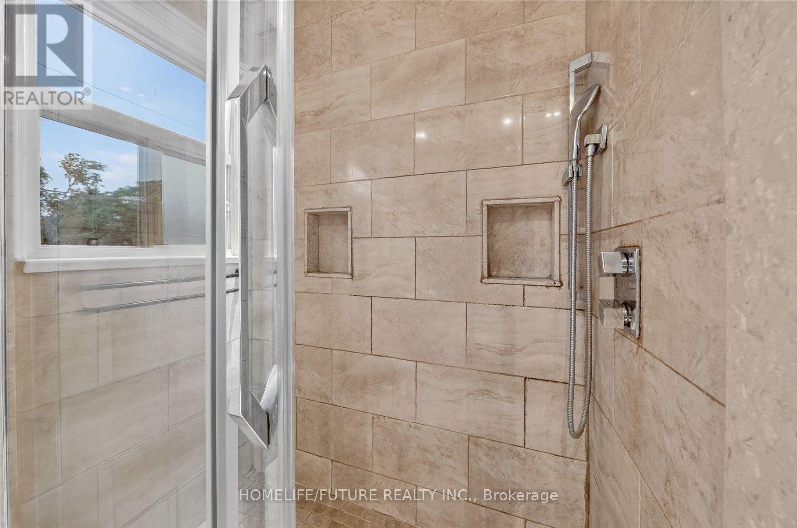 Main - 46 Stamford Square N, Toronto, Ontario  M1L 1X6 - Photo 19 - E13765548