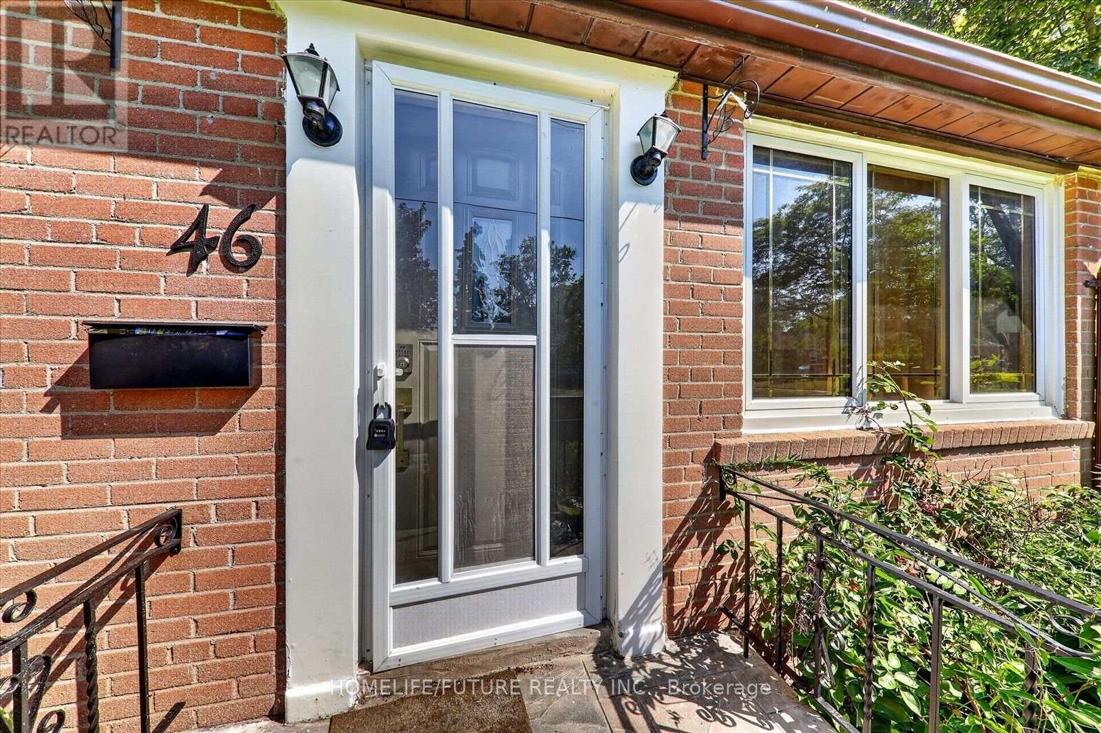 Main - 46 Stamford Square N, Toronto, Ontario  M1L 1X6 - Photo 2 - E13765548